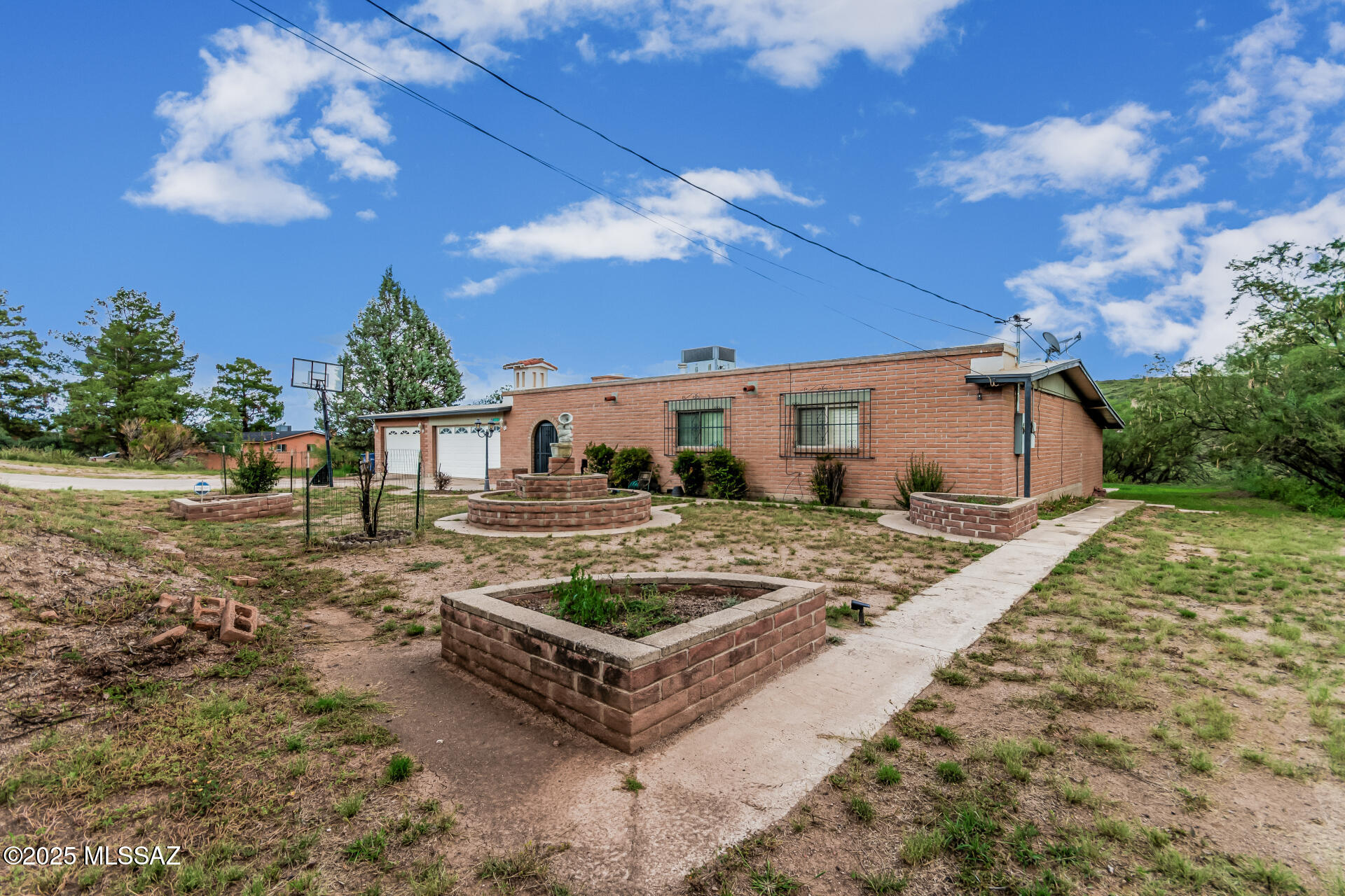 1460 North Royal Road Nogales, AZ 85621 - Photo 5 of 42