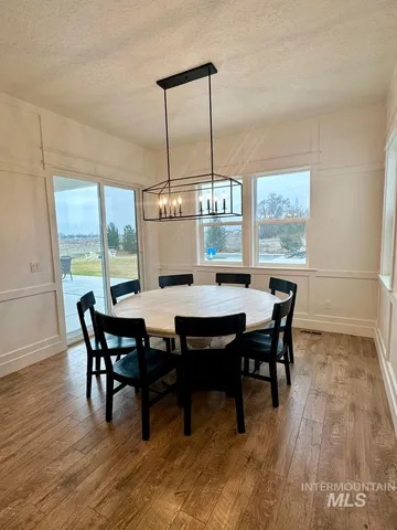 $1,299,000 | 10082 Riverbend Place, Middleton, ID 83644