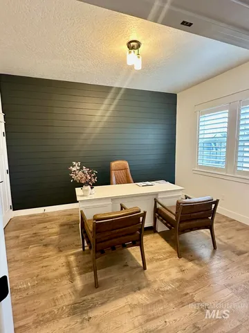 $1,299,000 | 10082 Riverbend Place, Middleton, ID 83644