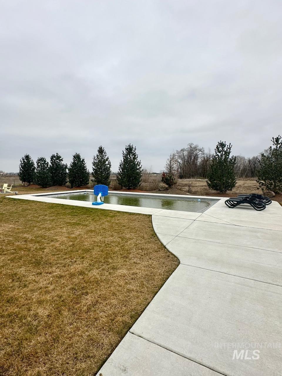 10082 Riverbend Place Middleton, ID 83644 - Photo 2 of 34