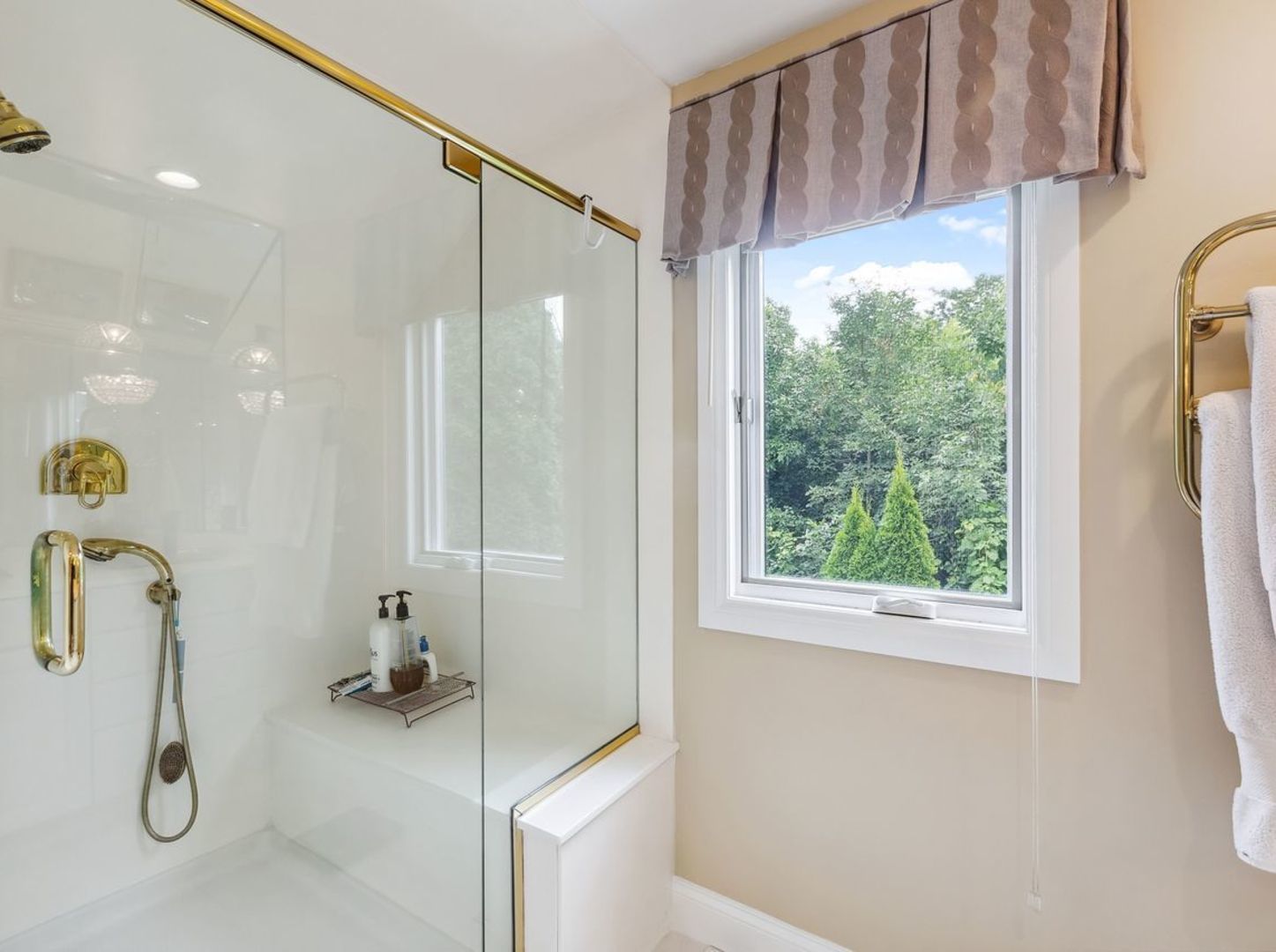 694 Buena Road Lake Forest, IL 60045 - Photo 23 of 39 a bathroom with a shower