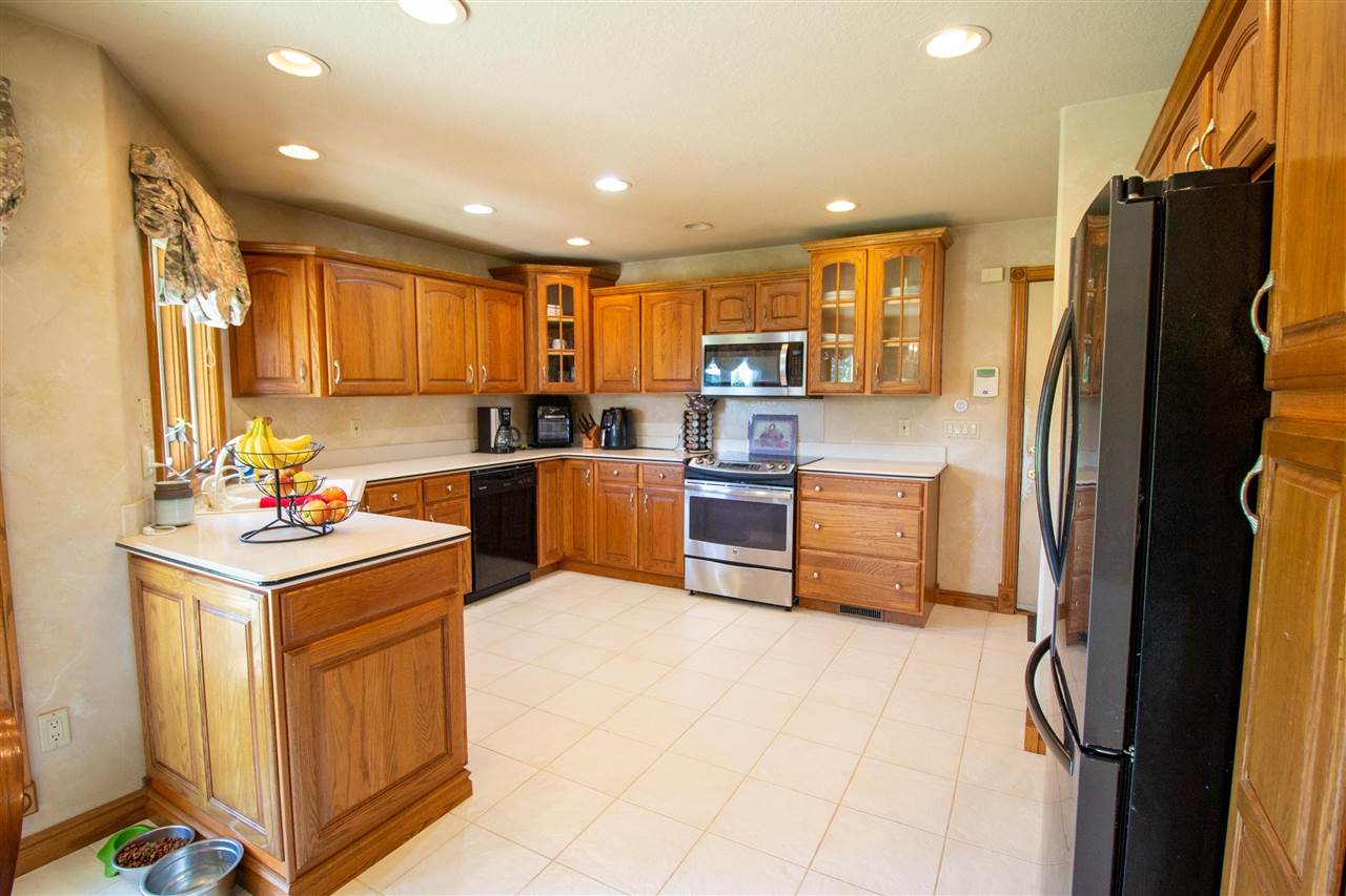 11359 Webster Road Clio, MI 48420 - Photo 5 of 62