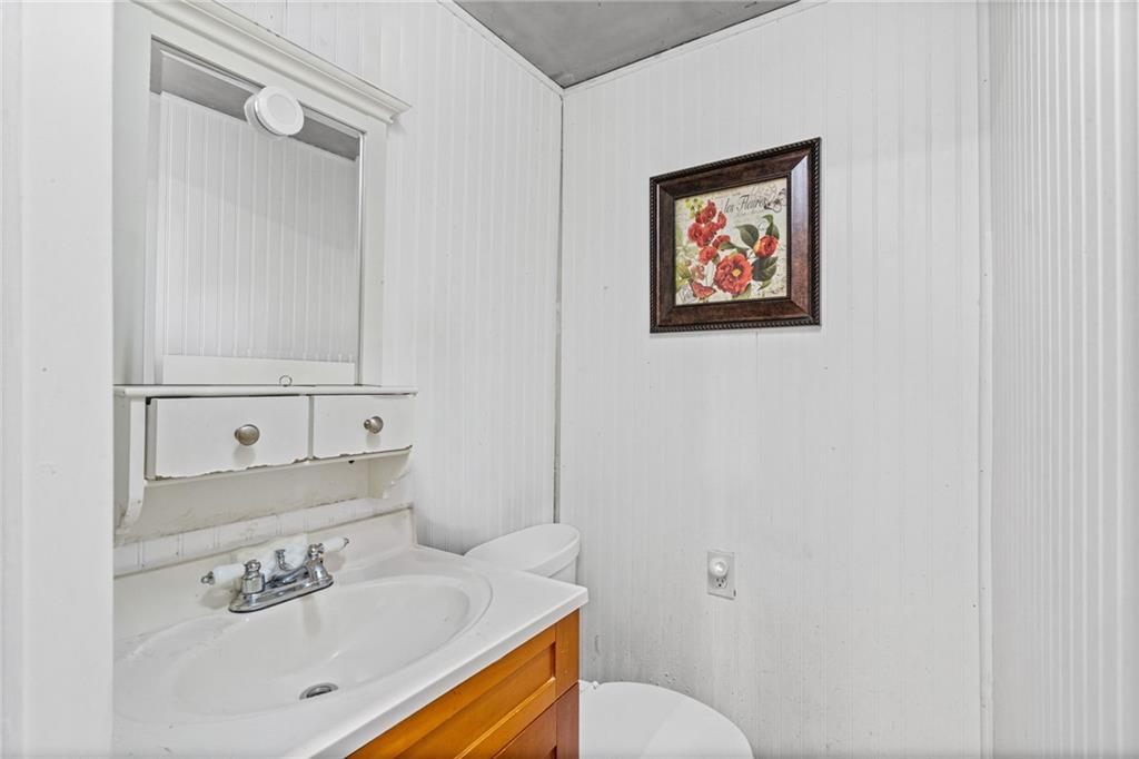 611 North Spring Street Independence, MO 64050 - Photo 19 of 39 Gallery Image 19