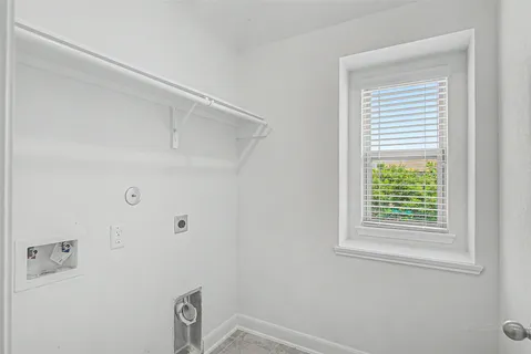$300,000 | 2102 Red Cedar Ridge Way, Houston, TX 77080