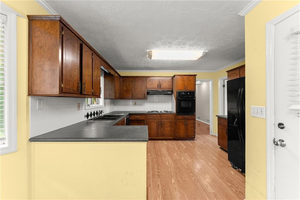 758 Springlake Road Lawrenceville, GA 30045 - Photo 14 of 49 Gallery Image 14