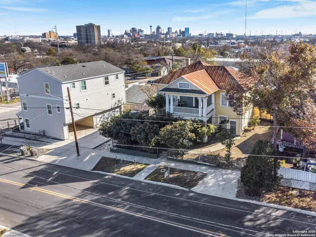 $645,000 | 1110 West Ashby Place, San Antonio, TX 78201