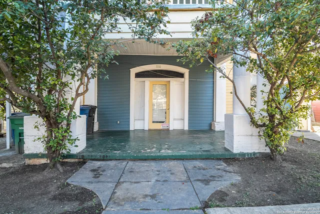 $645,000 | 1110 West Ashby Place, San Antonio, TX 78201