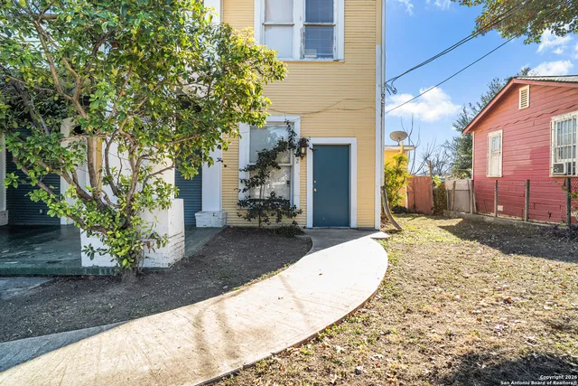 $645,000 | 1110 West Ashby Place, San Antonio, TX 78201