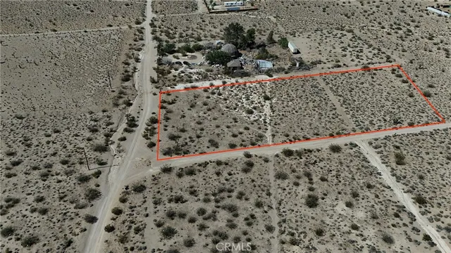 $24,500 | 9821 Ivanhoe Road, Lucerne Valley, CA 92356