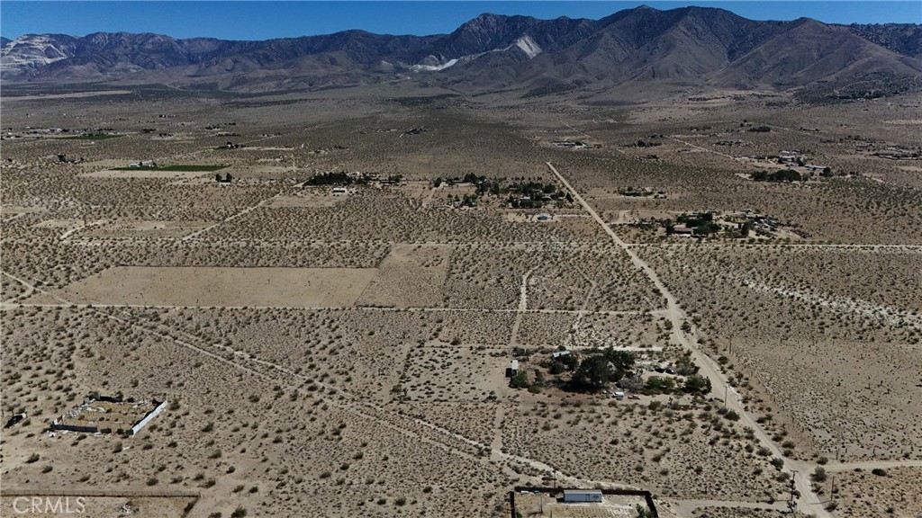 9821 Ivanhoe Road Lucerne Valley, CA 92356 - Photo 4 of 6