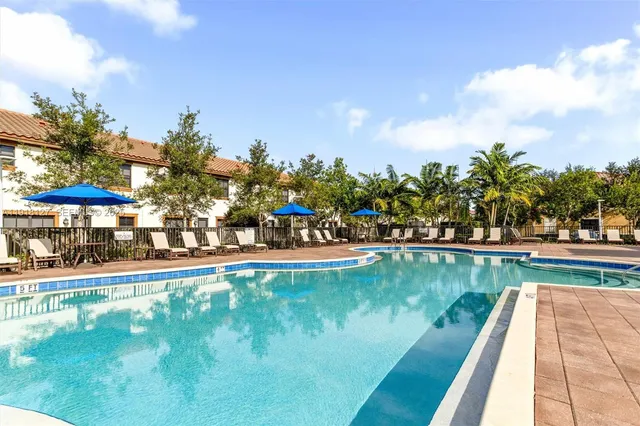 $600,000 | 8456 Lake Majesty Lane, Unit 8456, Parkland, FL 33076