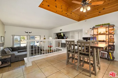 $455,000 | 3192 Darby Street, Unit 114, Simi Valley, CA 93063