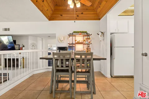 $455,000 | 3192 Darby Street, Unit 114, Simi Valley, CA 93063