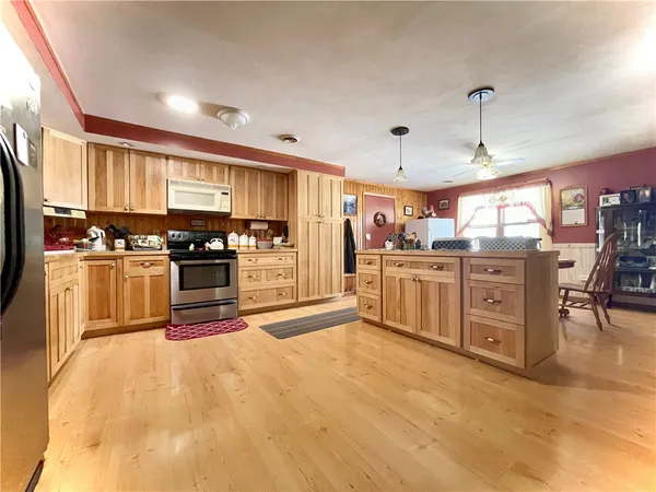 $259,900 | 3705 Allen Drive, Cortlandville, NY 13045