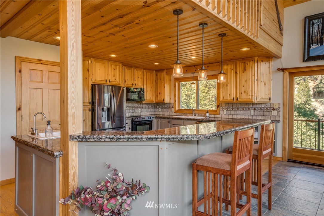 2980 Mission Ridge Road Wenatchee, WA 98801 - Photo 8 of 25 Gallery Image 8