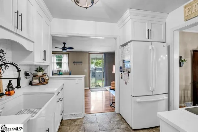 $299,000 | 105 Rutledge Avenue, Greenville, SC 29617