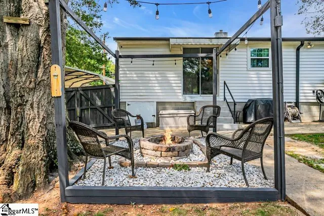 $299,000 | 105 Rutledge Avenue, Greenville, SC 29617