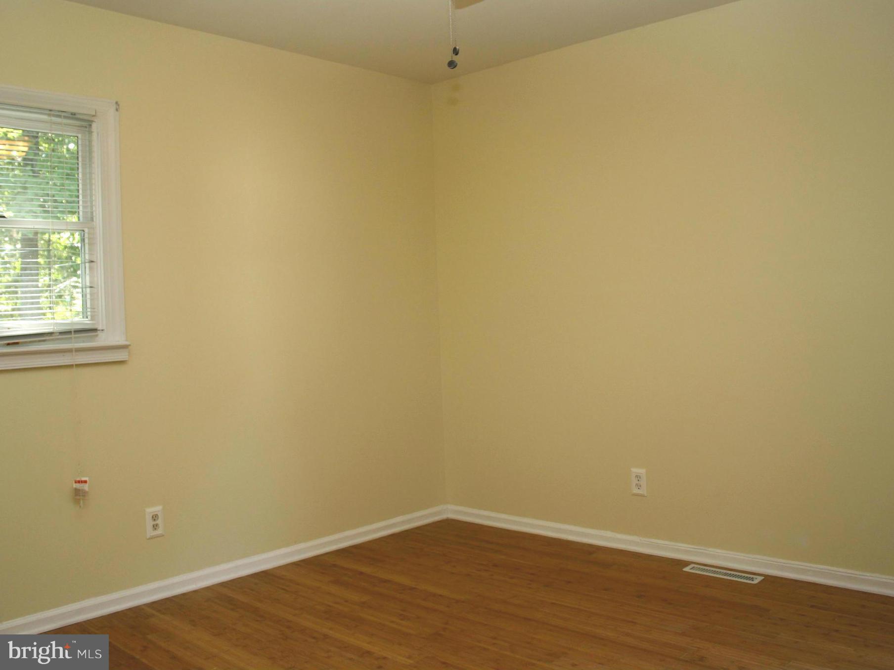 9632 Leavells Road Fredericksburg, VA 22407 - Photo 9 of 28 Bedroom