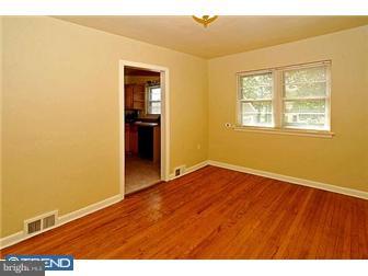 618 Garden Road Glenside, PA 19038 - Photo 4 of 12 Gallery Image 4