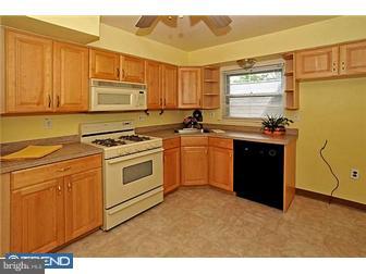 618 Garden Road Glenside, PA 19038 - Photo 5 of 12 Gallery Image 5