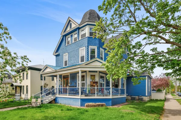 $574,900 | 933 Rose Street, Unit 935 937, La Crosse, WI 54603