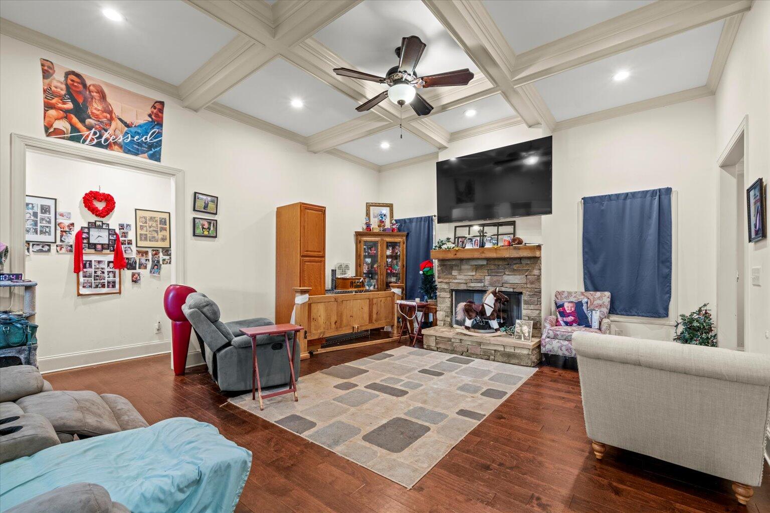 51 West Riley Street Chatsworth, GA 30705 - Photo 8 of 34 08-DSC02084