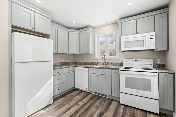 $349,900 | 224 North Street, Unit 105, Saco, ME 04072