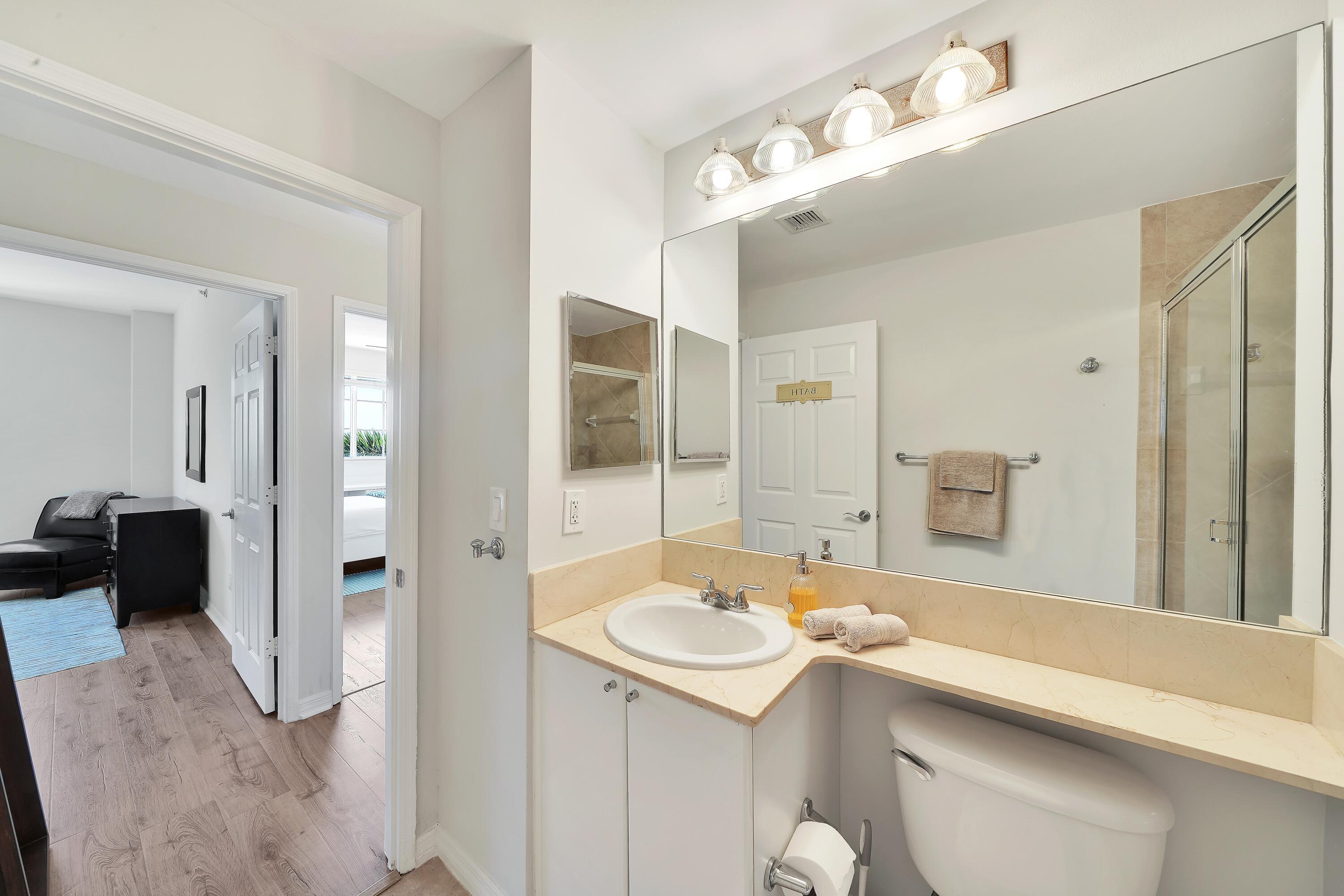 233 South Federal Highway, Unit 425 Boca Raton, FL 33432 - Photo 36 of 49 21 Guest Bathroom (2)