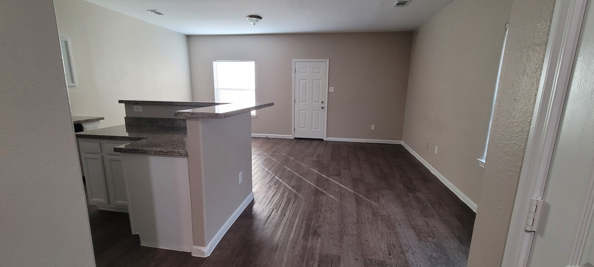 8110 Woodward Street, Unit B Houston, TX 77051 - Photo 4 of 21