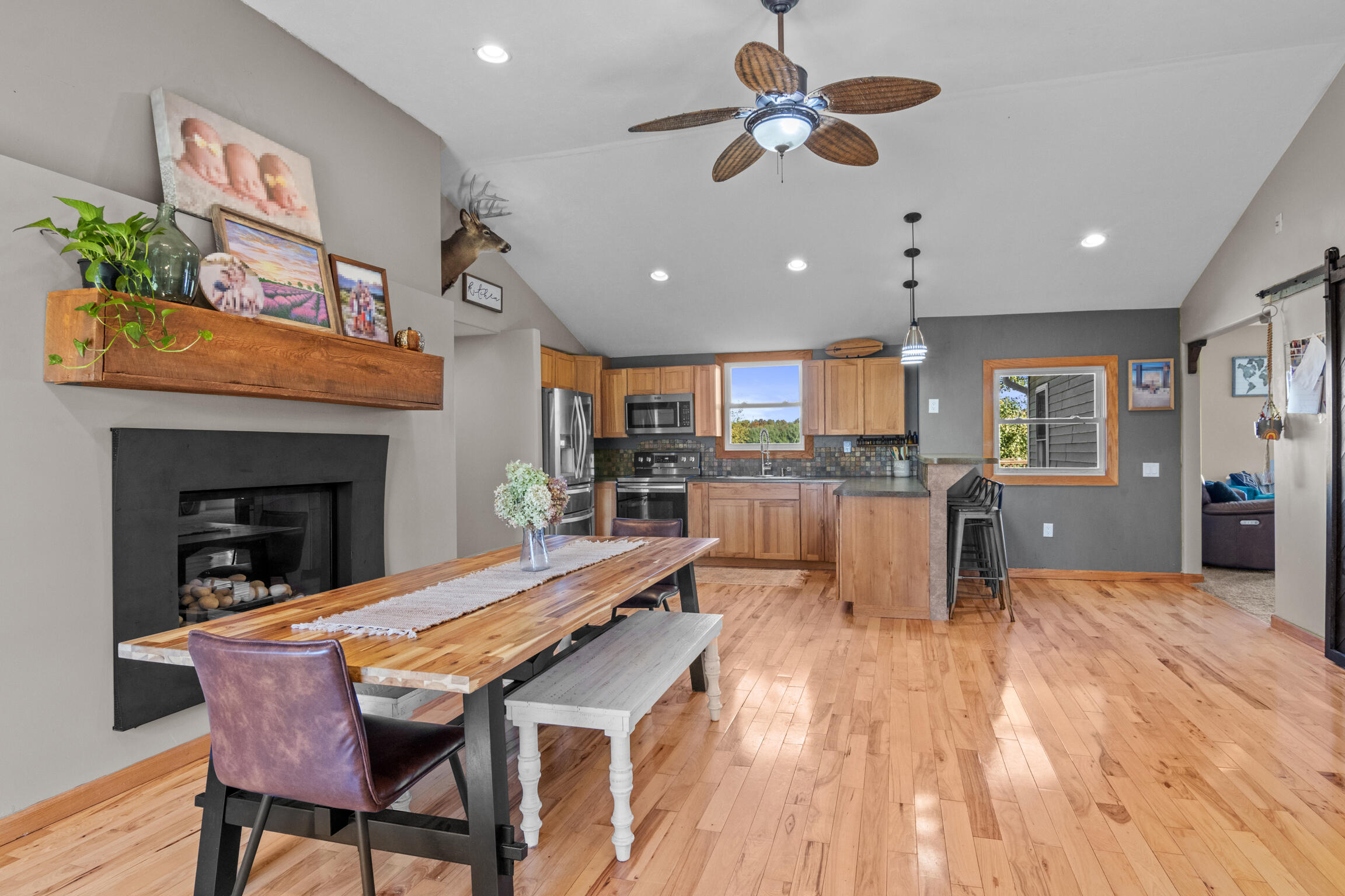 15460 19 Mile Road Tustin, MI 49688 - Photo 6 of 32 Dining/Kitchen