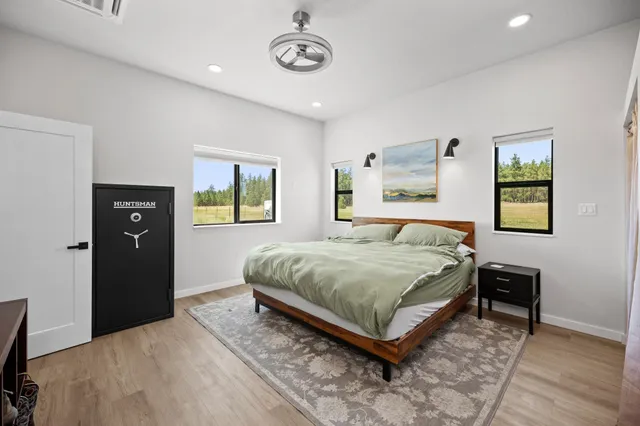 $659,900 | 21608 South Mill Road, Spangle, WA 99031