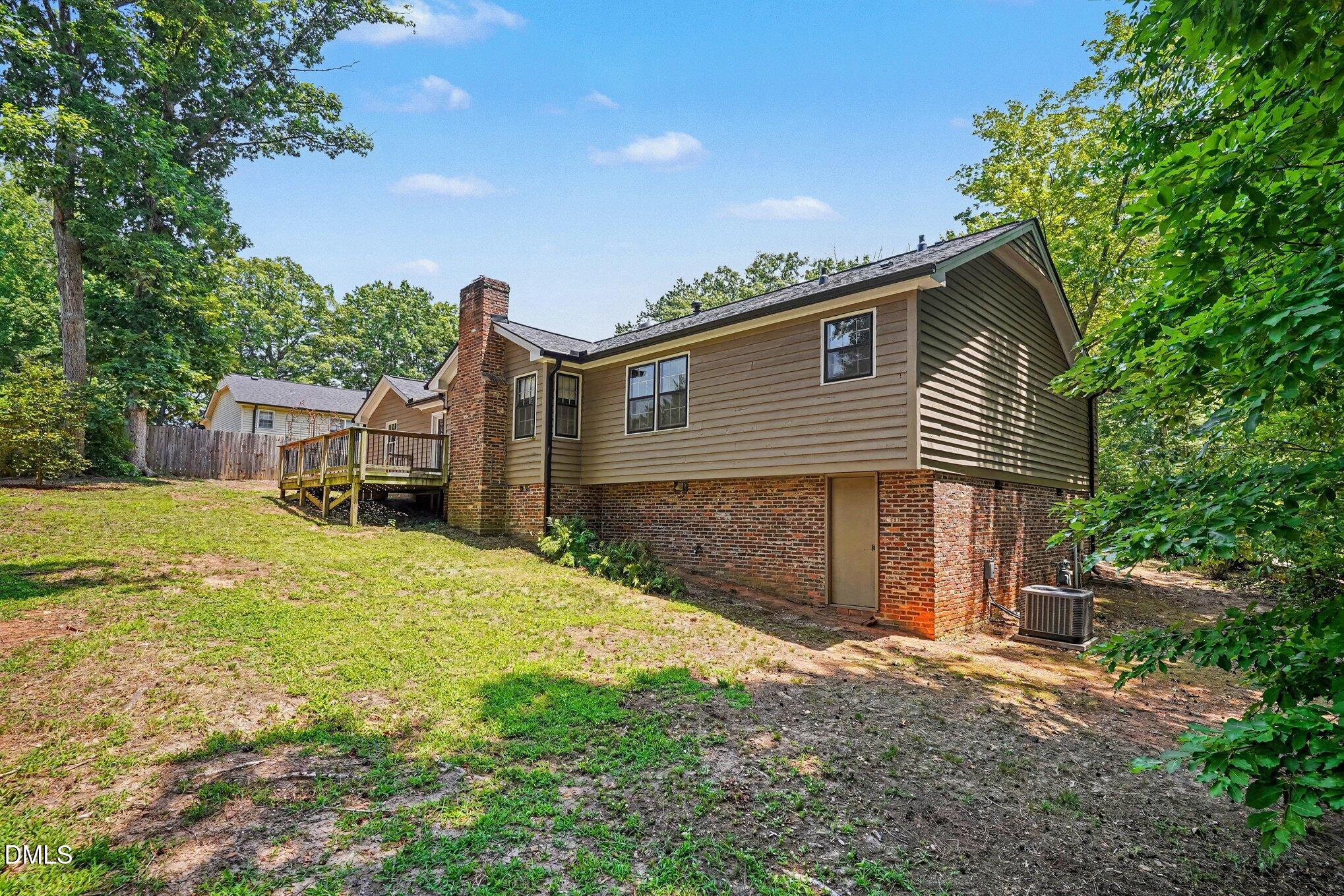 405 Lynchester Court Raleigh, NC 27615 - Photo 22 of 28 025_file_5435