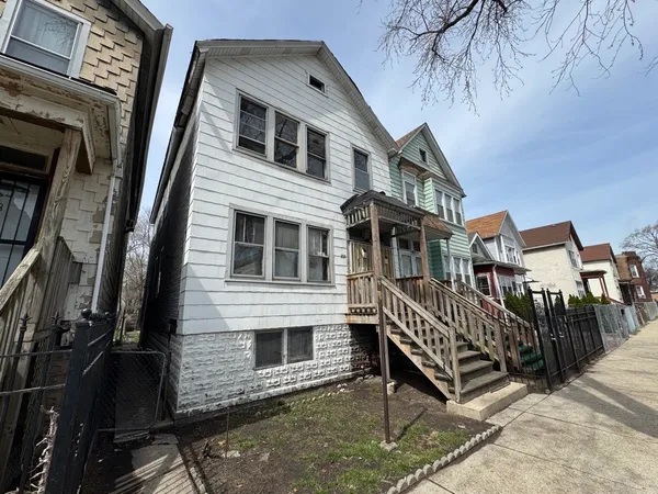 $130,000 | 5556 South Princeton Avenue, Chicago, IL 60621