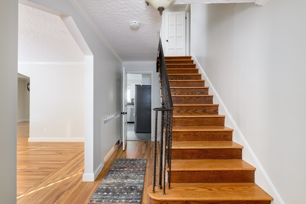 3 Old English Road Worcester, MA 01609 - Photo 14 of 39 Gallery Image 14