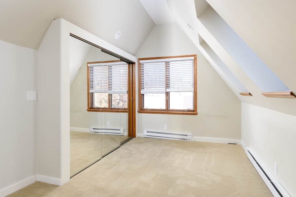 3 Old English Road Worcester, MA 01609 - Photo 29 of 39 Gallery Image 29