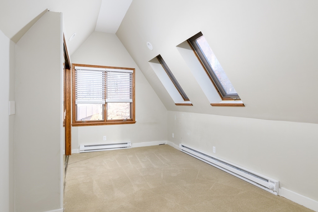 3 Old English Road Worcester, MA 01609 - Photo 30 of 39 Gallery Image 30