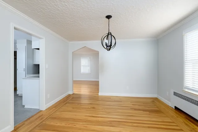 a view of empty room with window