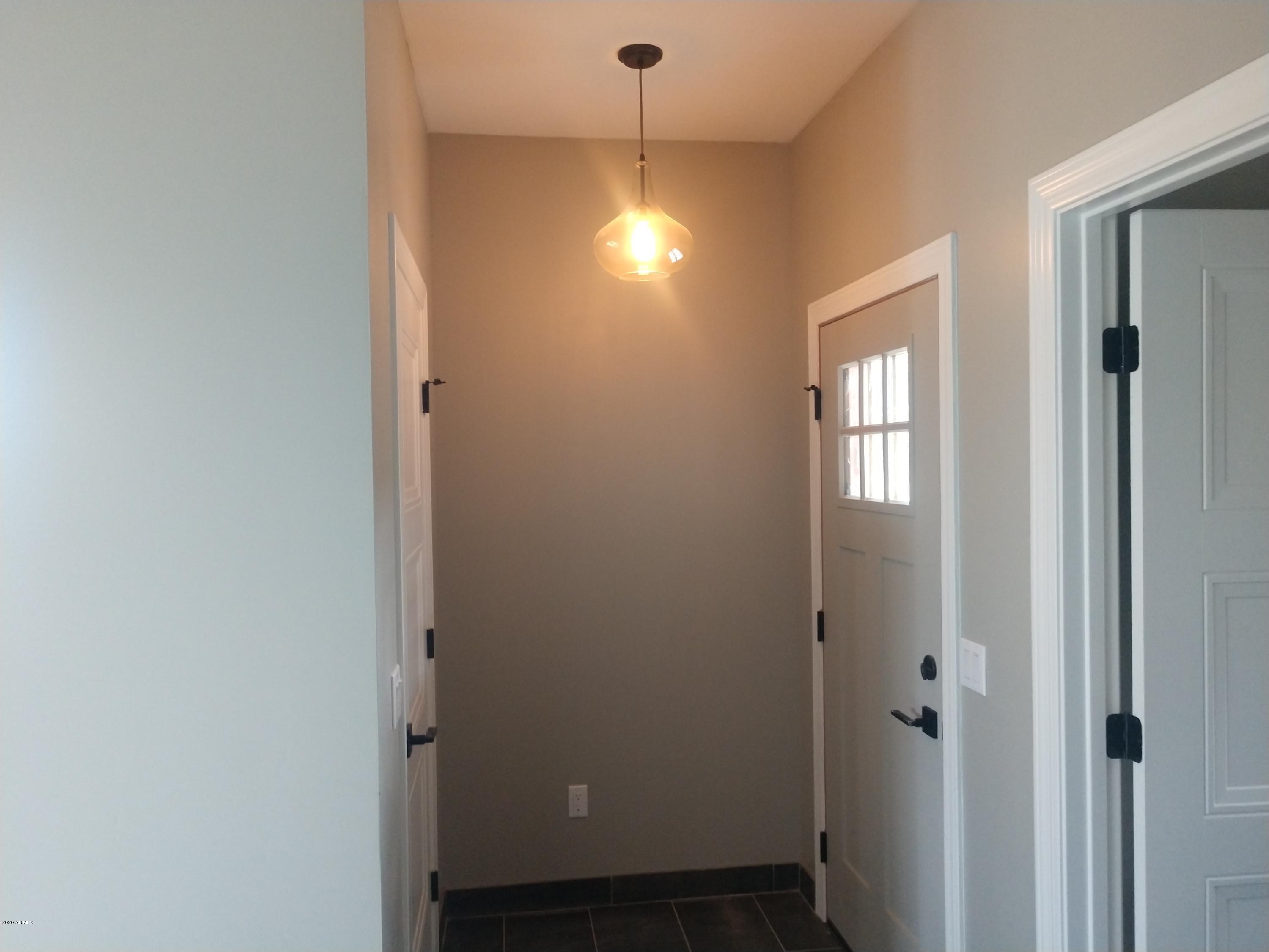 405 West Frontier Street Payson, AZ 85541 - Photo 15 of 22 FOYER