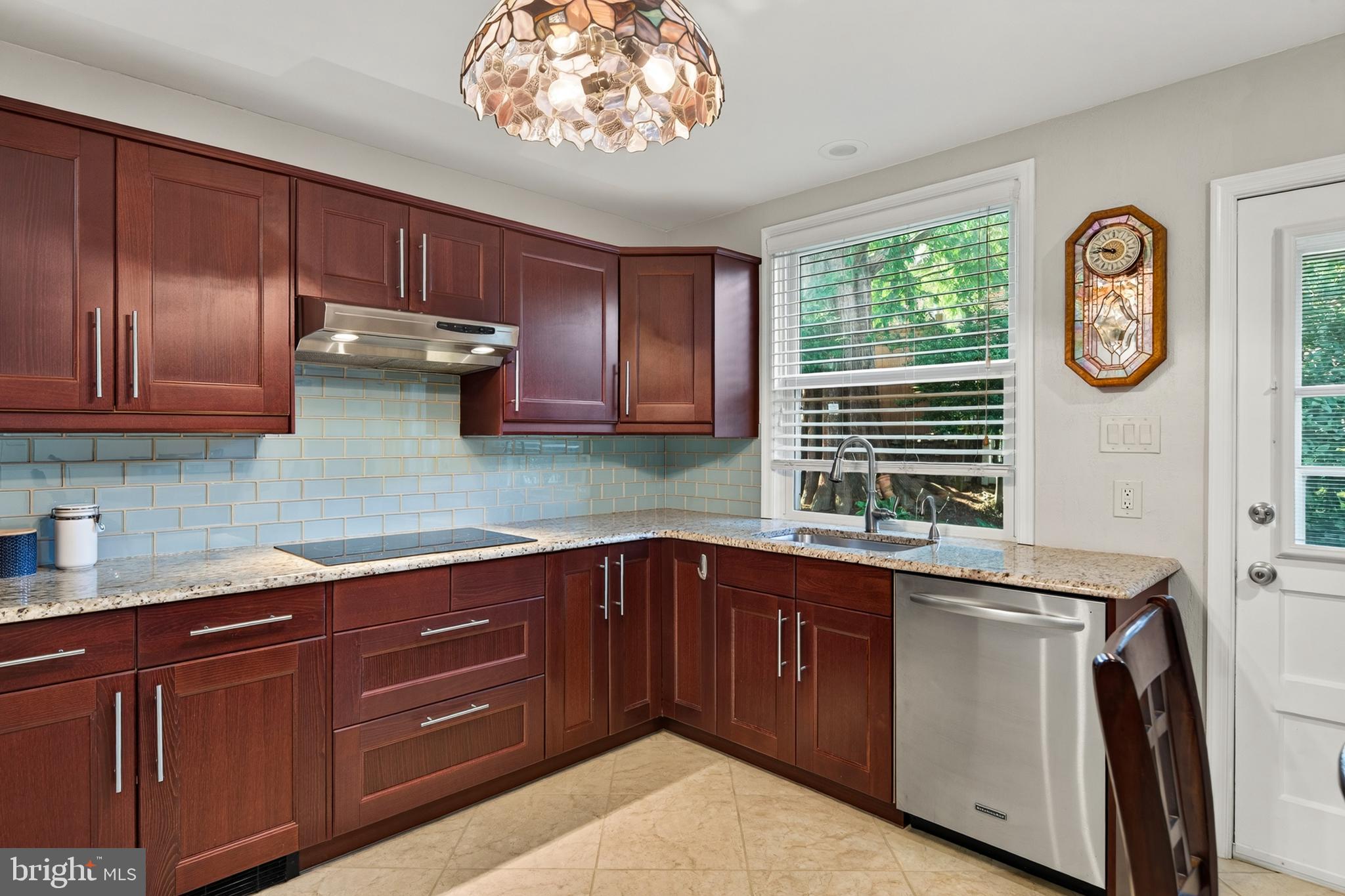 158 Scenic Road Springfield, PA 19064 - Photo 12 of 54 Gallery Image 12
