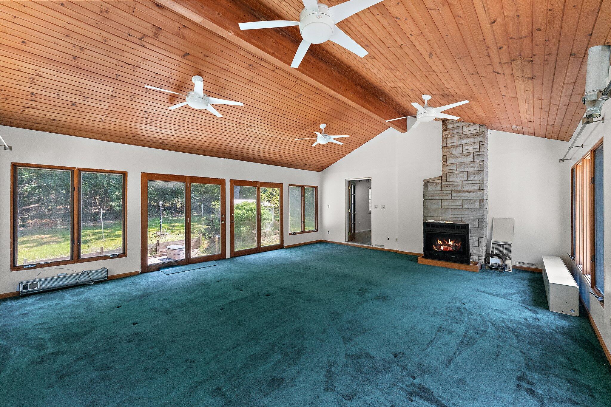 12321 Kingfisher Road Crown Point, IN 46307 - Photo 10 of 35 2048x1365