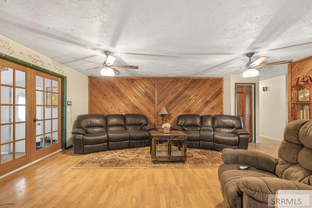 1181 Country Road Sugar City, ID 83448 - Photo 14 of 51