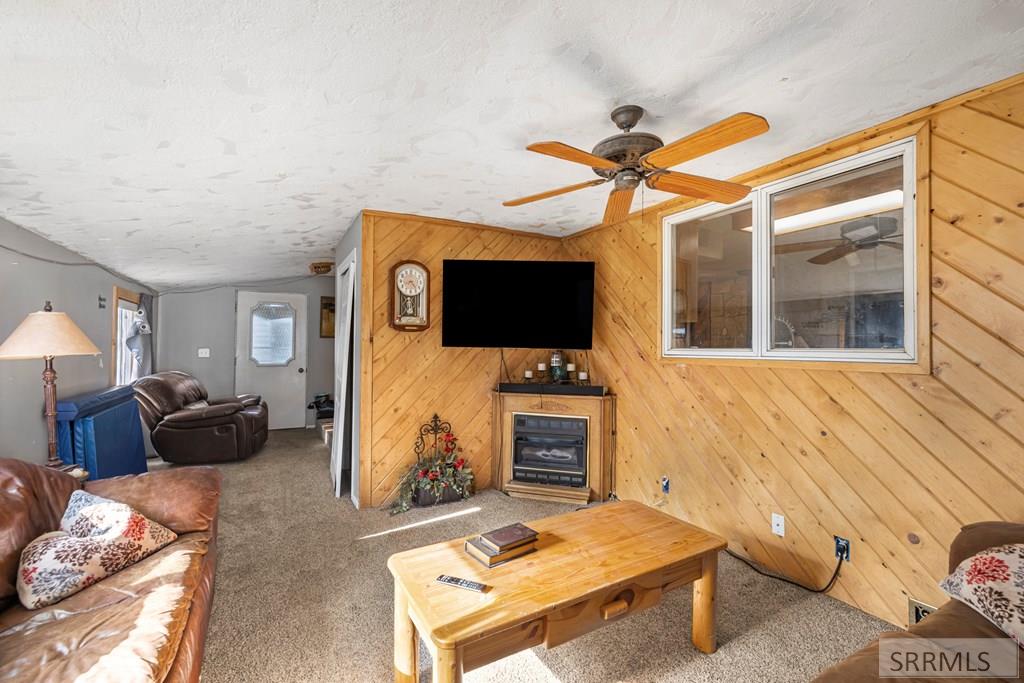 1181 Country Road Sugar City, ID 83448 - Photo 34 of 51