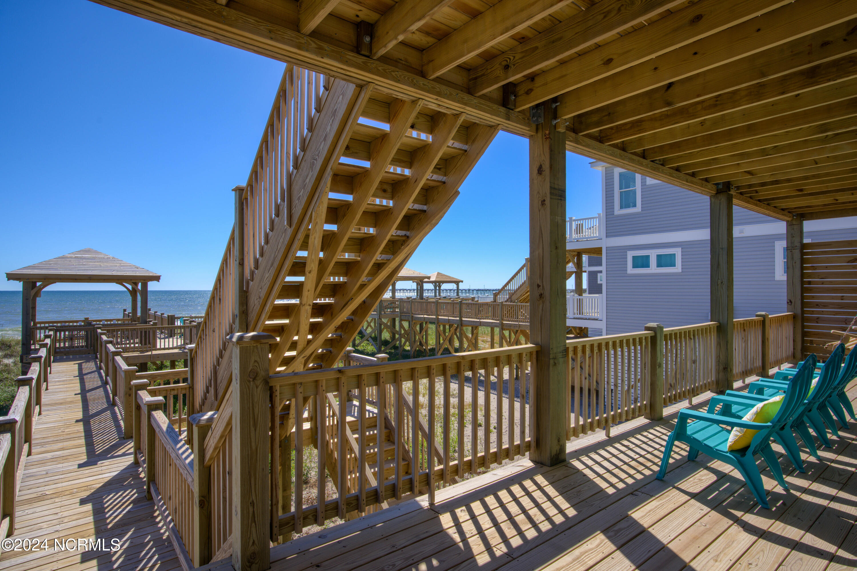1016 New River Inlet Road North Topsail Beach, NC 28460 - Photo 17 of 51 1016 New River Inlet Road - Exterior - E