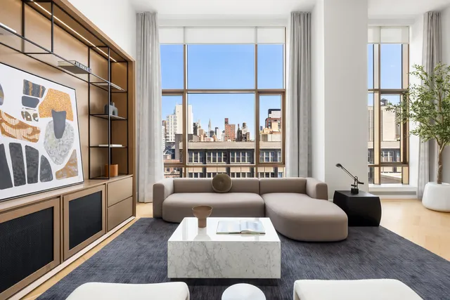 $5,495,000 | 215 East 19th Street, Unit 8E | Gramercy