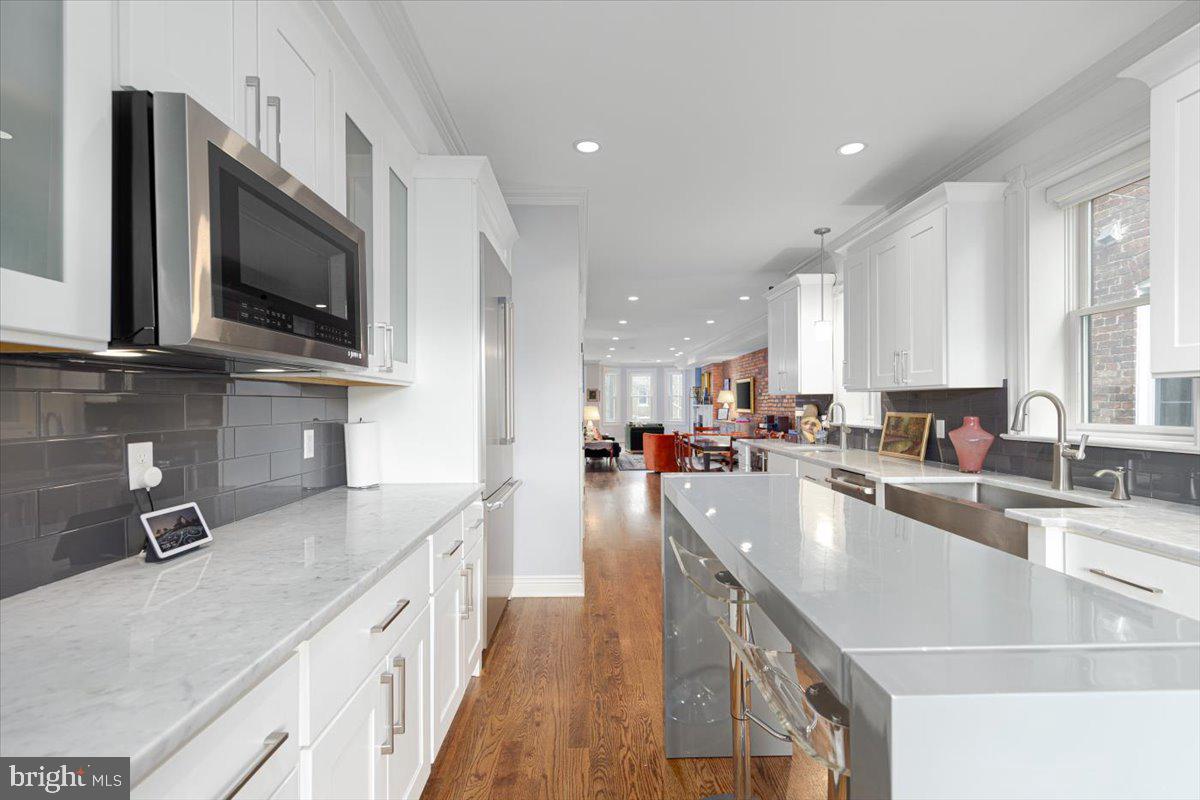 1128 Columbia Road Northwest, Unit 2 Washington, DC 20009 - Photo 14 of 28