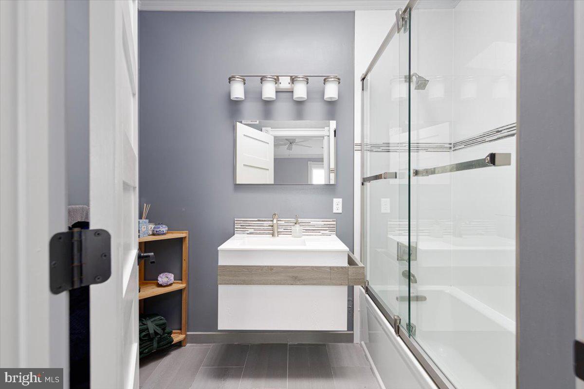 1128 Columbia Road Northwest, Unit 2 Washington, DC 20009 - Photo 19 of 28