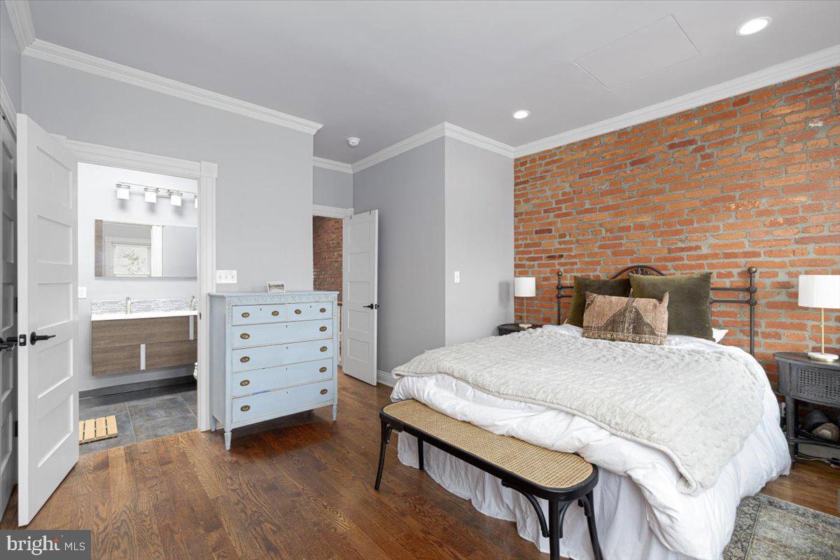 1128 Columbia Road Northwest, Unit 2 Washington, DC 20009 - Photo 23 of 28