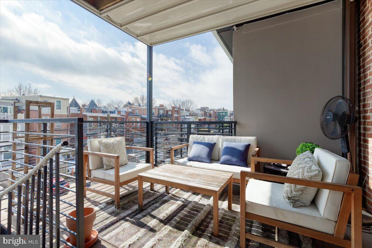 1128 Columbia Road Northwest, Unit 2 Washington, DC 20009 - Photo 27 of 28