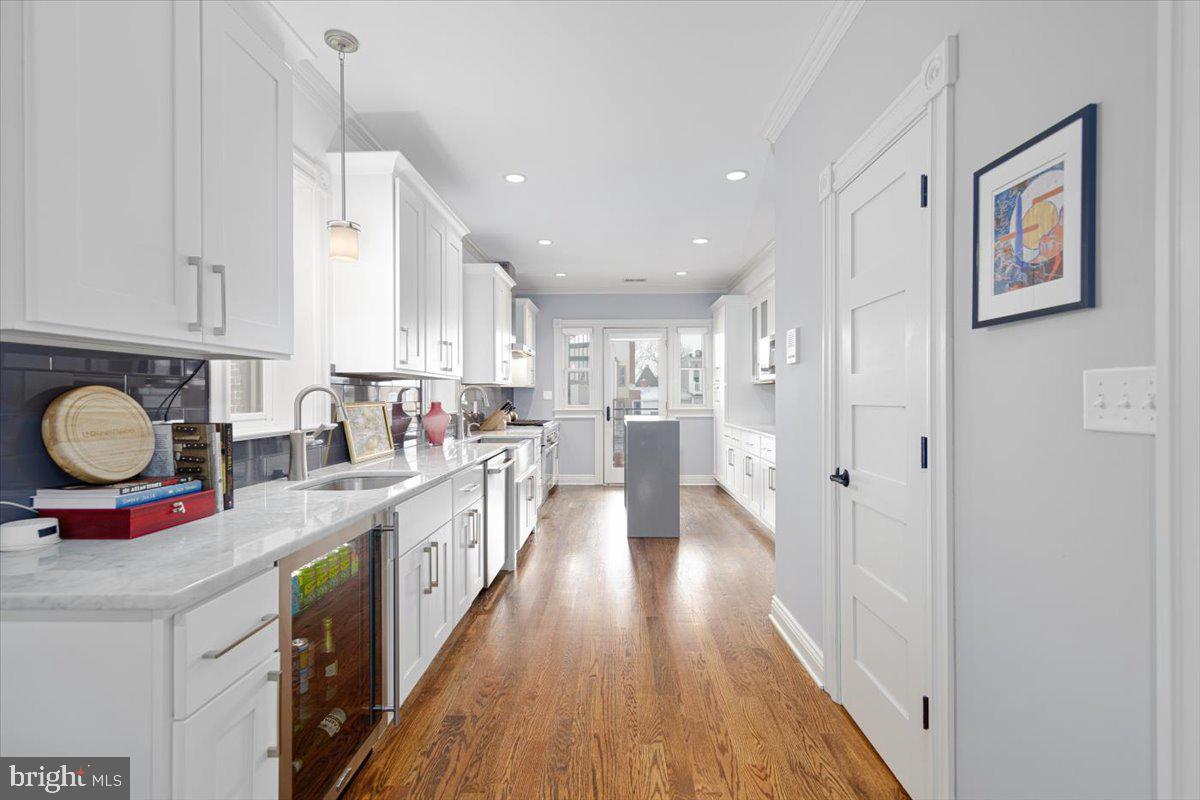 1128 Columbia Road Northwest, Unit 2 Washington, DC 20009 - Photo 10 of 28