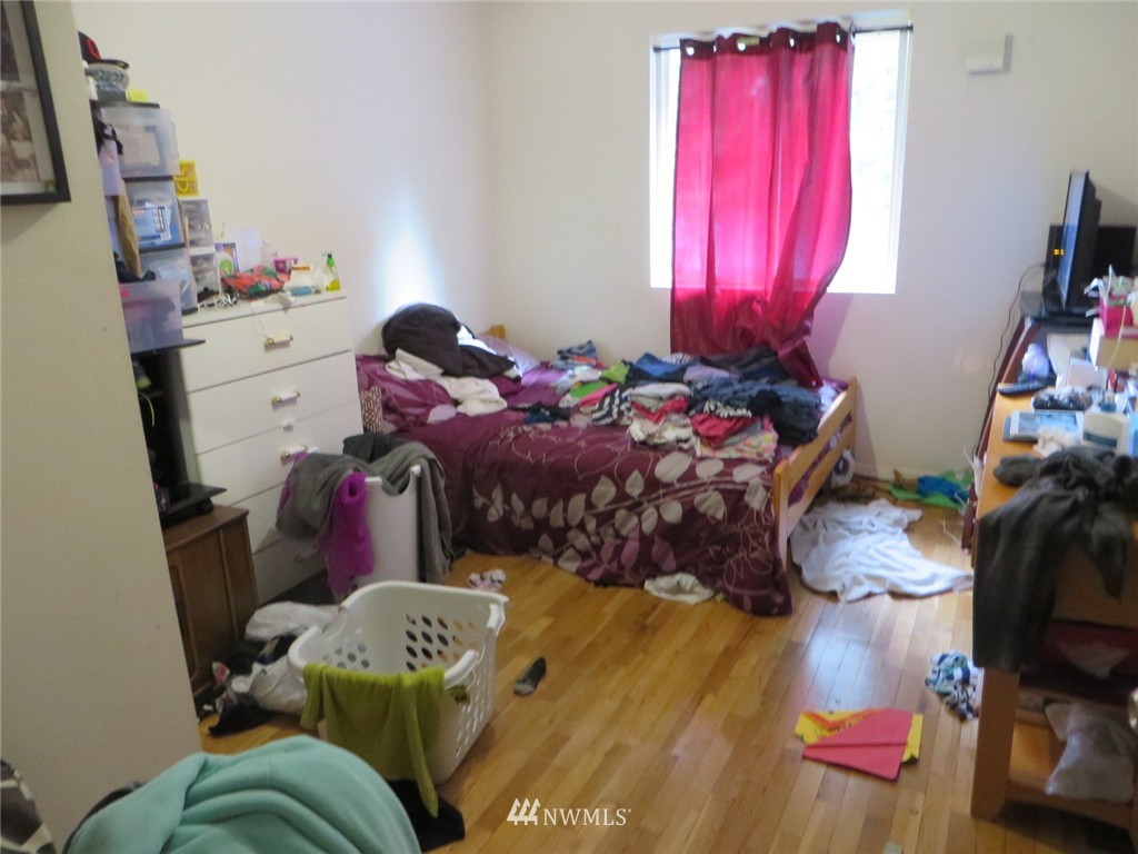 16005 114th Avenue Southeast Renton, WA 98055 - Photo 9 of 15